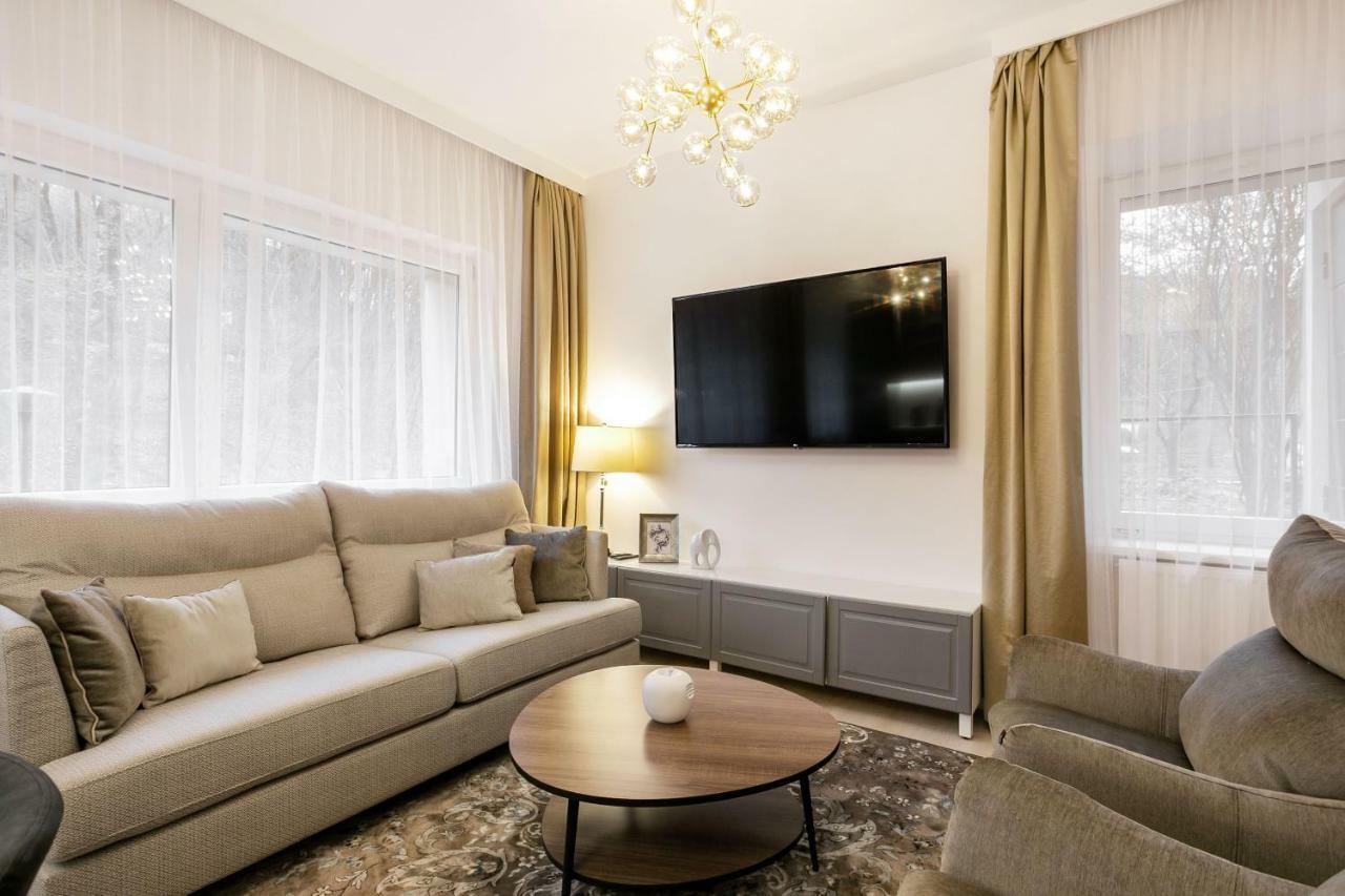 Luxury For Everyone - Hills Park Lux Apartments 3 VNO Eksteriør billede