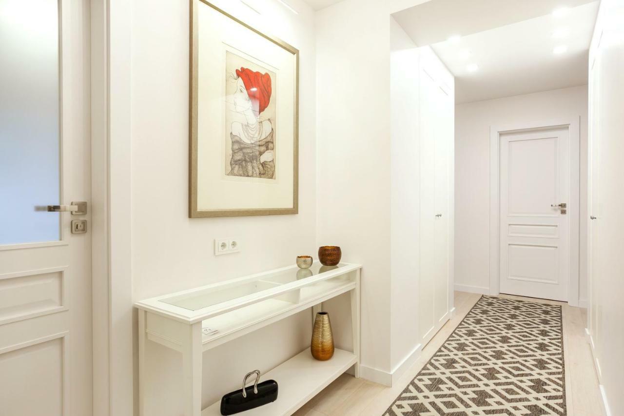 Luxury For Everyone - Hills Park Lux Apartments 3 VNO Eksteriør billede